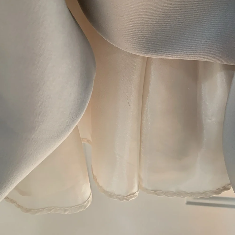 Alexandra Grecco silver size 4 cocktaill dress - Picture 4 of 7